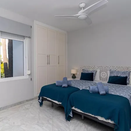 別荘 Townhouse Beachfront In Costalita *